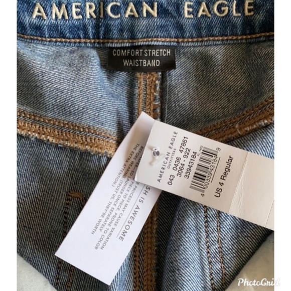 American Eagle Mom Jean - Picture 4 of 4